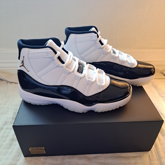 Jordan Other - 2023 Retro 11 'Gratitude' Shoes/ Size: Men's 10